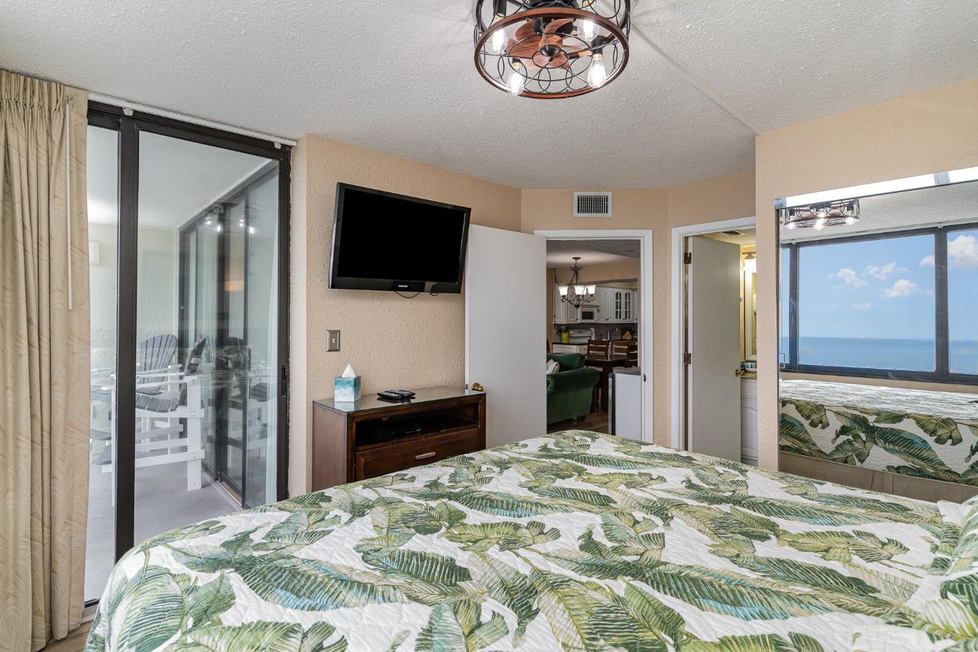 Sands Beach Club Briarcliffe Acres Esterno foto