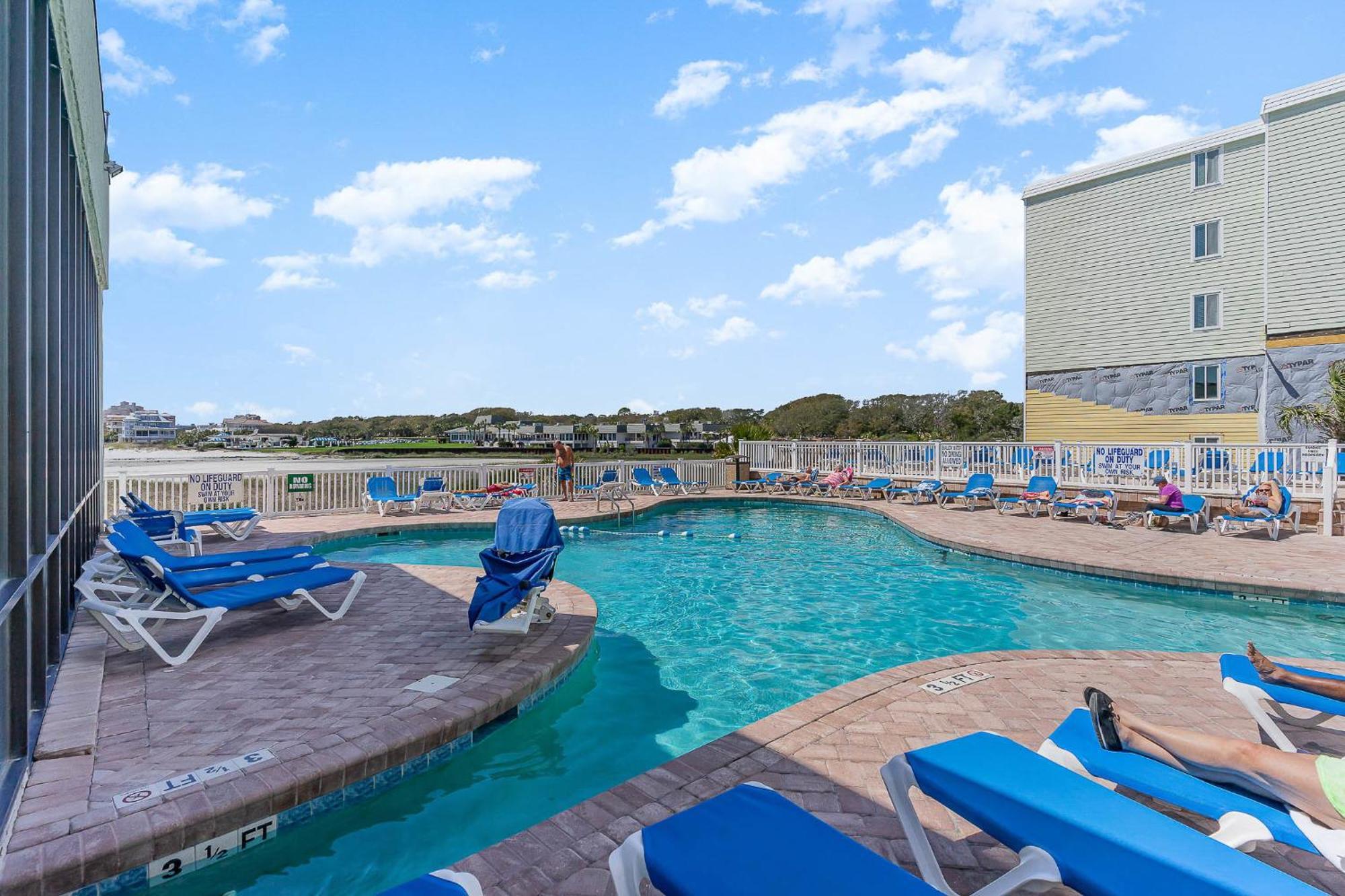 Sands Beach Club Briarcliffe Acres Esterno foto