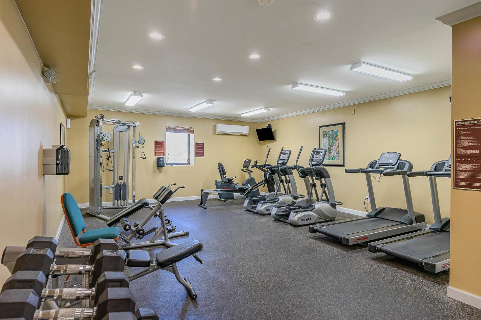 Sands Beach Club Briarcliffe Acres Esterno foto
